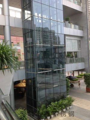 商场垂直电梯玻璃钢结构